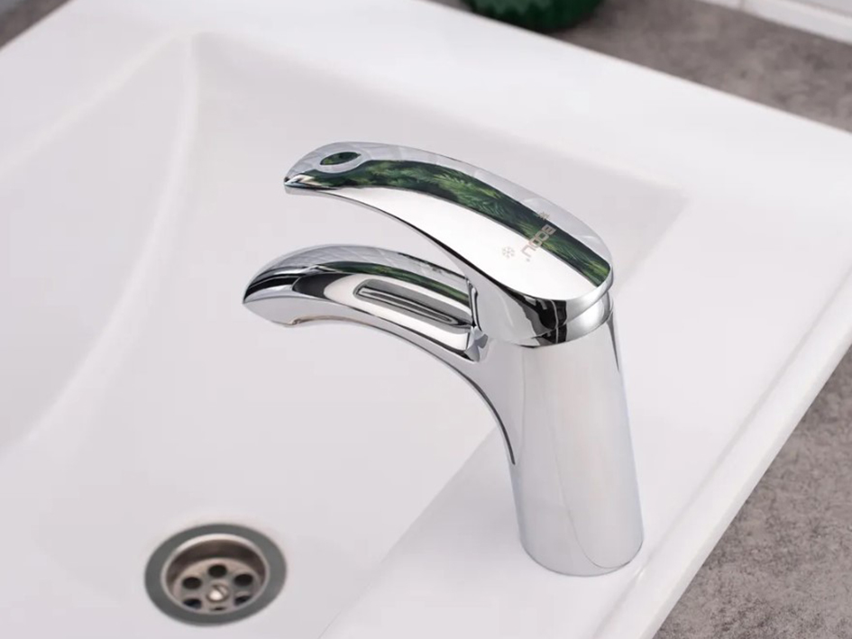 Смеситель для умывальника B8174-1J  BOOU РМС