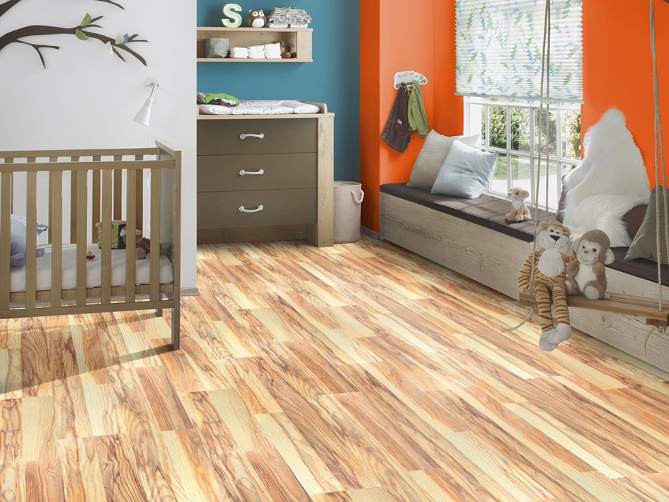 Ламинат Ясень Белый 8мм АС4 CASTELLO  KRONOSPAN