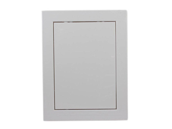 Ревизионный люк пласт.1520